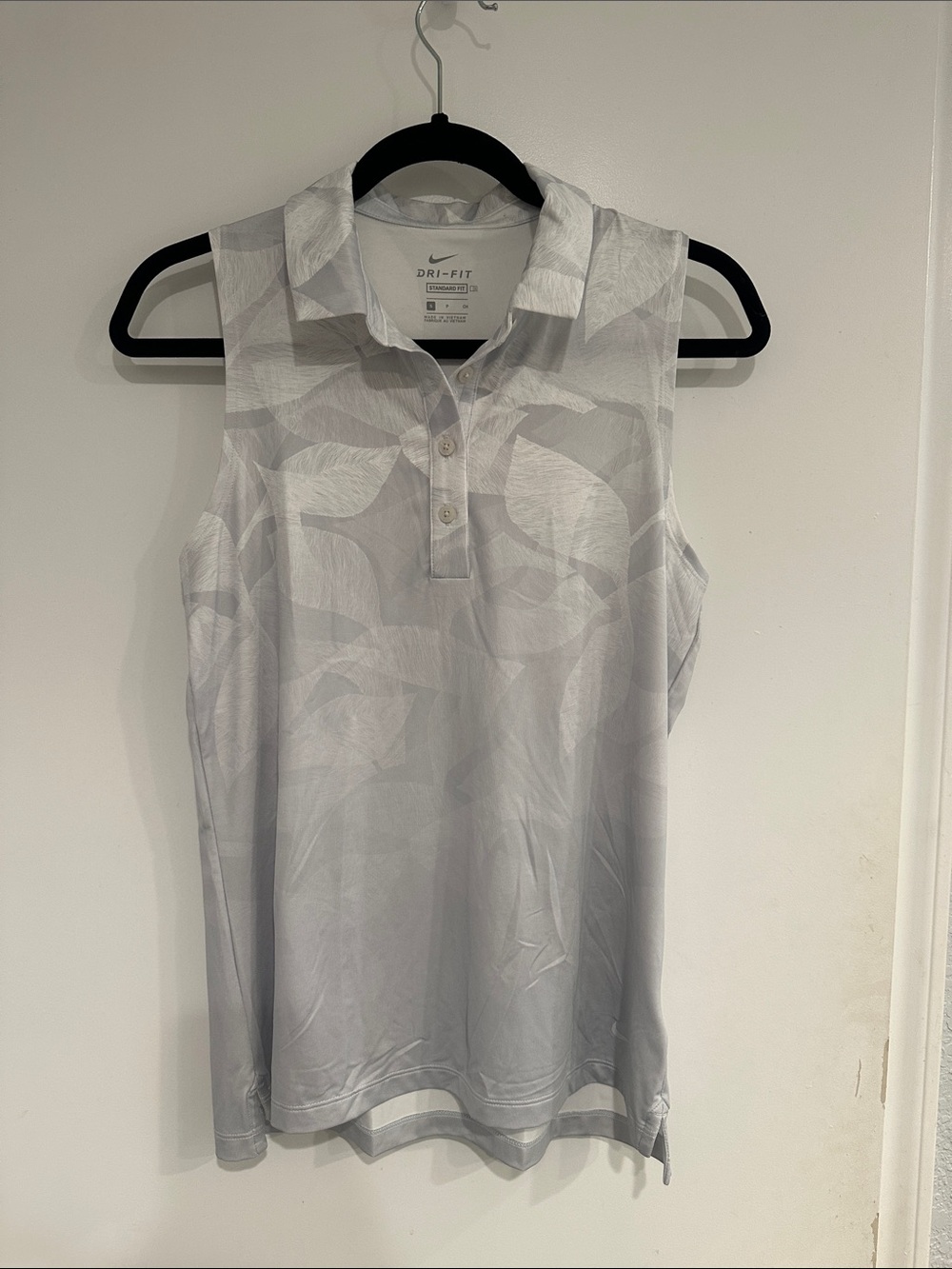 Nike Light Gray Dri-FIT Sleeveless Polo Tank - Leaf Jacquard